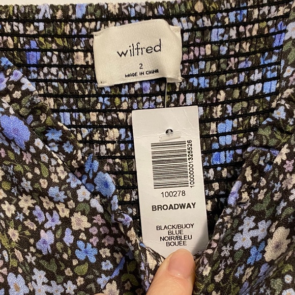 Aritzia Wilfred Broadway Midi Dress - Picture 7 of 11